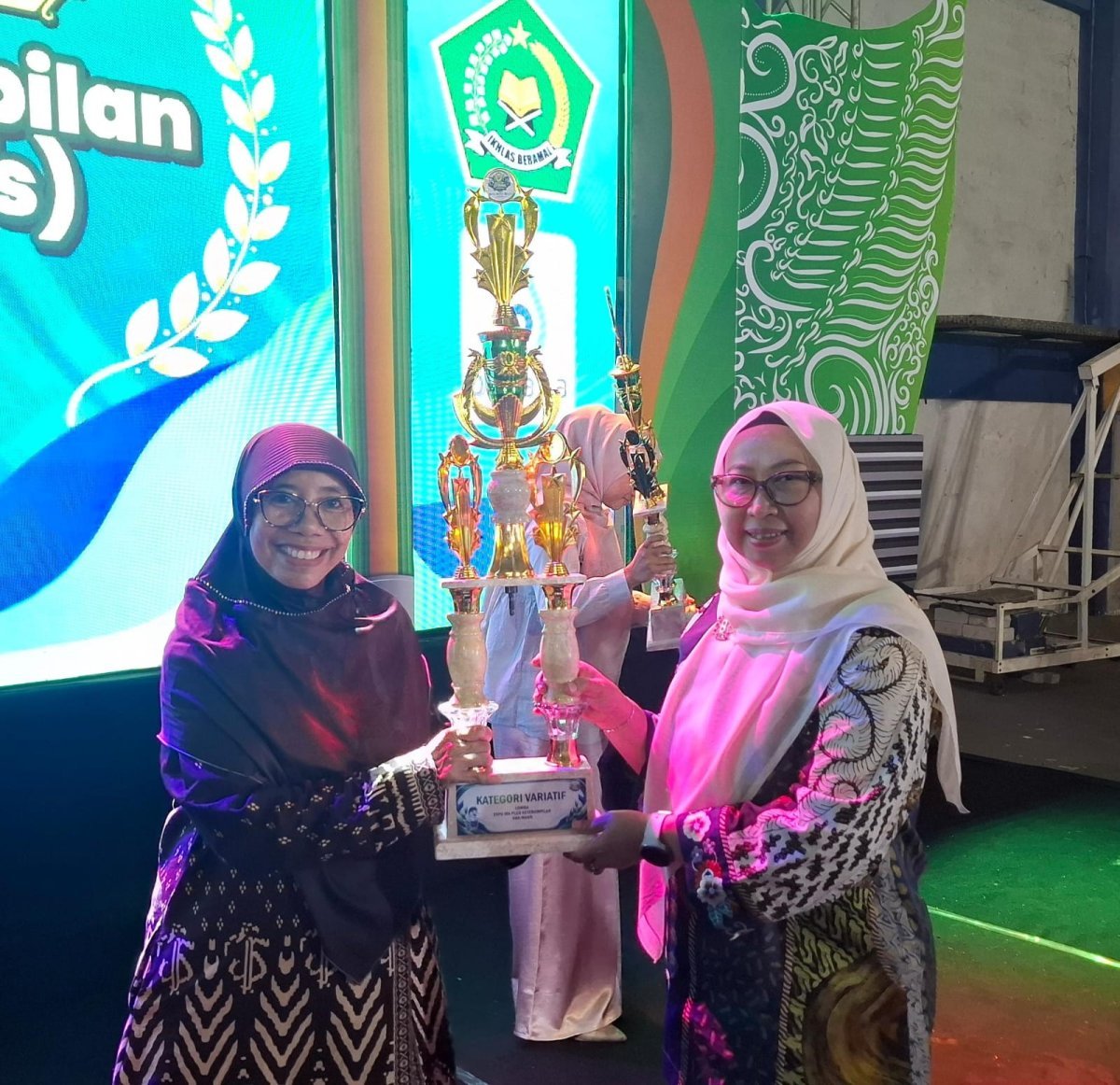 Cetak Prestasi di Tingkat Nasional, Tim Keterampilan MAN Kota Pasuruan Raih Dua Penghargaan Pada Expo Keterampilan Nasional VIII